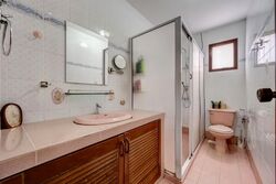 Peakview Estate (D16), Terrace #581900831